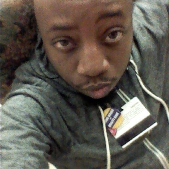 Meet your Posher, Jonathan - Picture 1 of 1